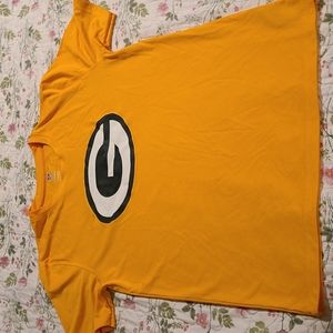 GB Packers shirt
